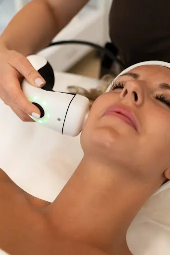 US Clinic - Klinika medycyny estetycznej i kosmetologii